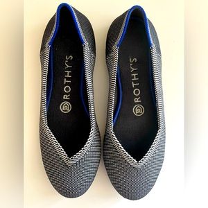 Rothys The Flat Round Toe Ballet Style Shoes - Women’s Size 6.5